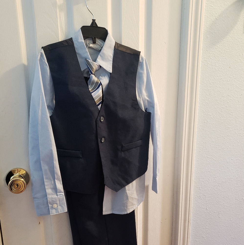Kids suit